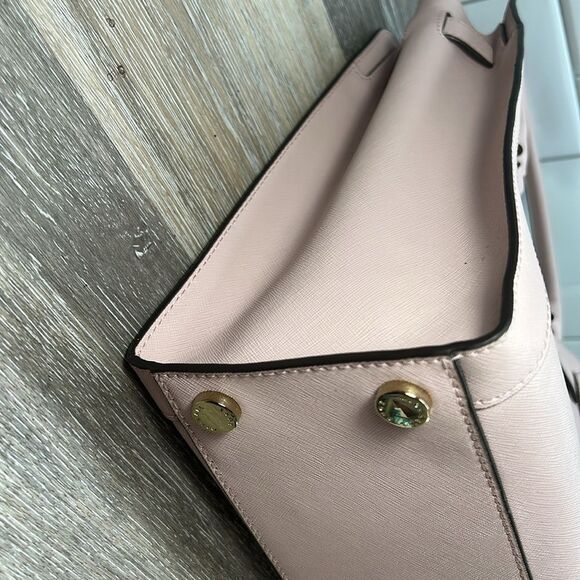 9744 Michael Kors Pink Tote Bag - Picture 6 of 13